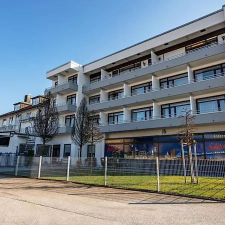 Apartman Huber Living Basic 105 *